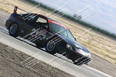 media/Jun-01-2024-CalClub SCCA (Sat) [[0aa0dc4a91]]/Group 5/Race/